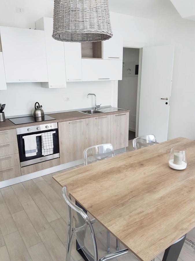Cremia Baia Blu - Luxury Apartments With Pool מראה חיצוני תמונה
